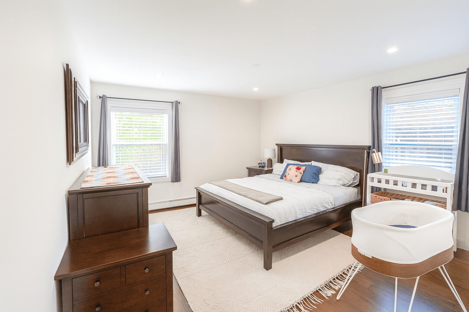 How to take great real estate photos with your phone (and boost bookings and sales by 40%)